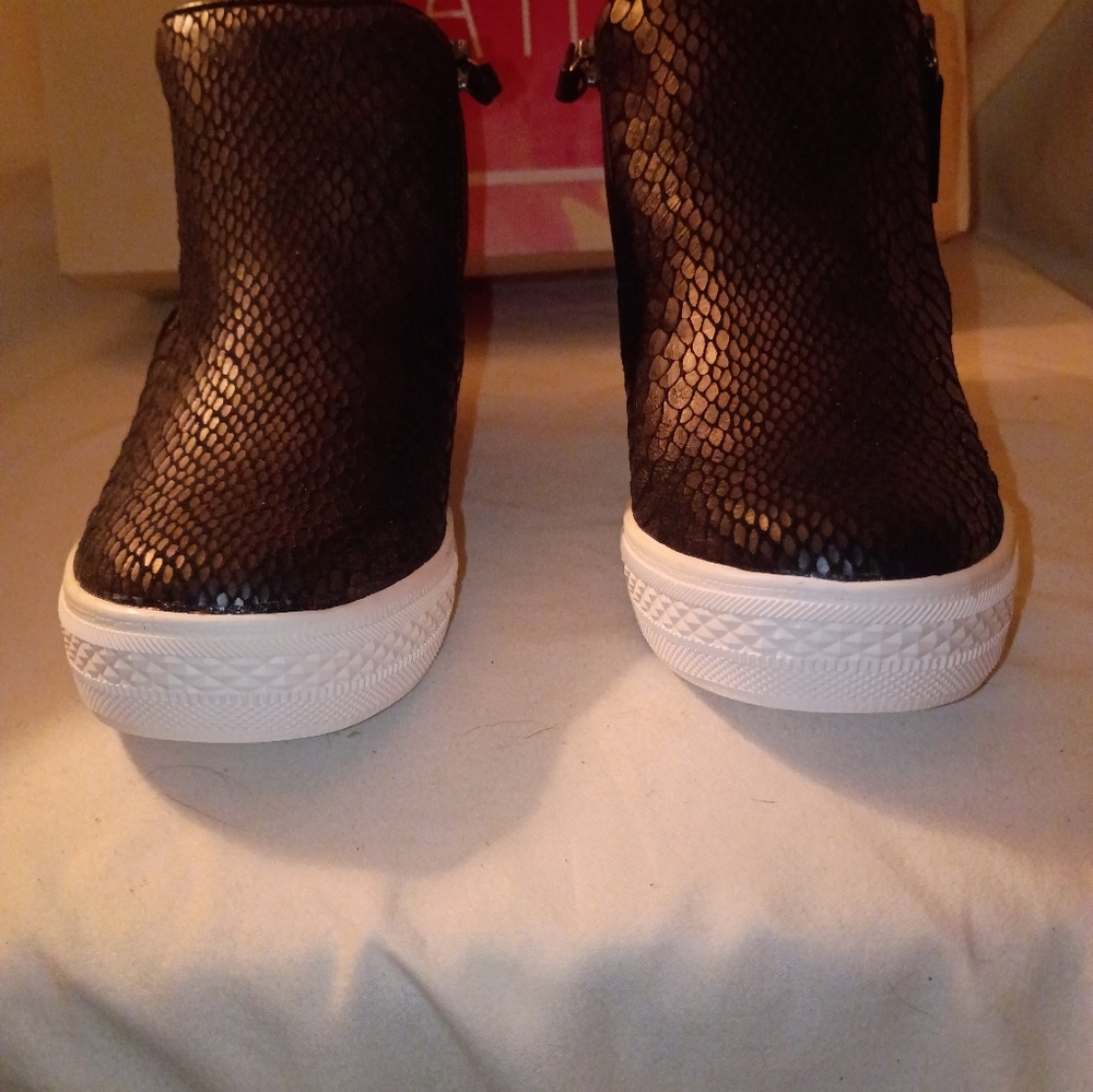 Not Rated Black Textured Wedge Sneakers